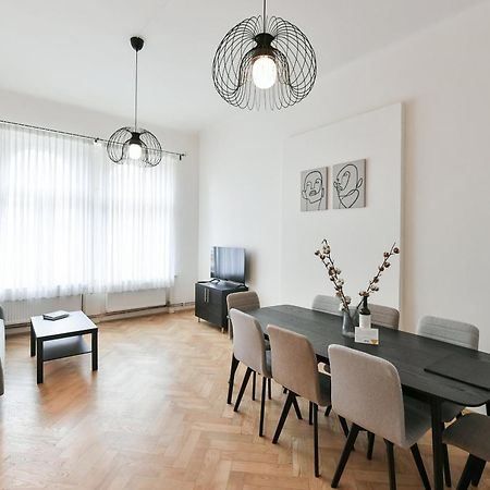 Wsp Petrin Garden Apartments Praha Eksteriør bilde
