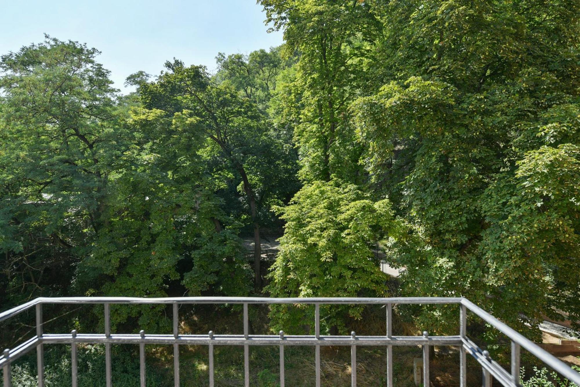 Wsp Petrin Garden Apartments Praha Eksteriør bilde